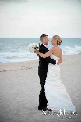 Best Vero Beach Hotel and Spa Wedding photographer - Sandra Johnson (SJFoto.com)